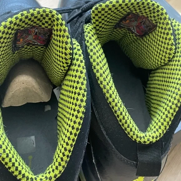 Jordan 10 venom